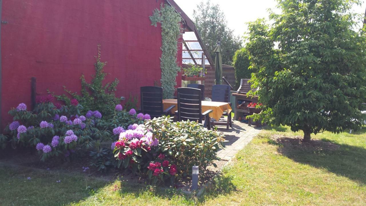 Ferienhaus Storchenweg Mahlzow エクステリア 写真
